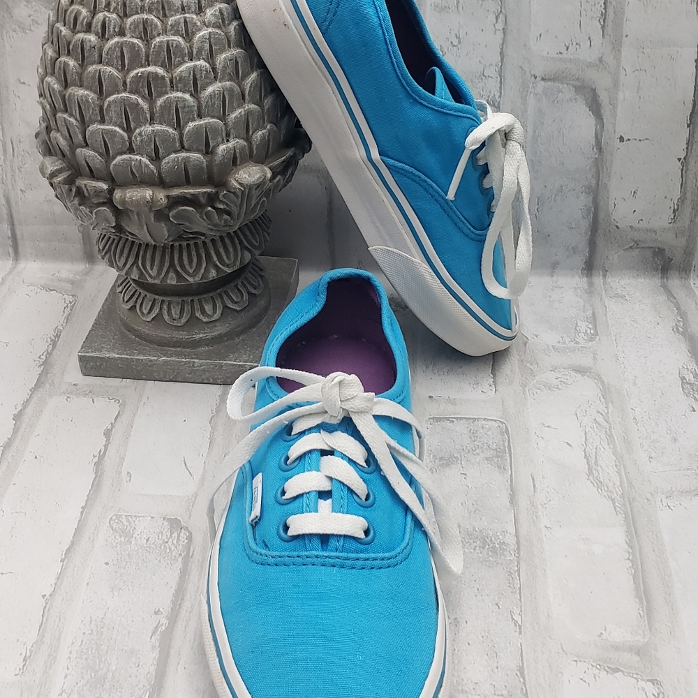 Vans Canvas Sneakers--Women Sz7